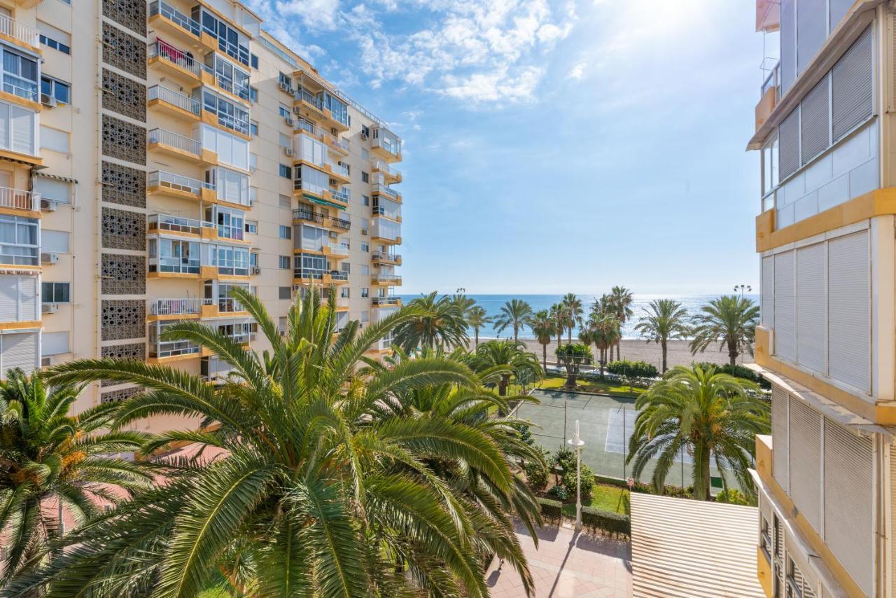 50 Mts Beach With Sea Views Pool ألغاروبو - كوستا المظهر الخارجي الصورة