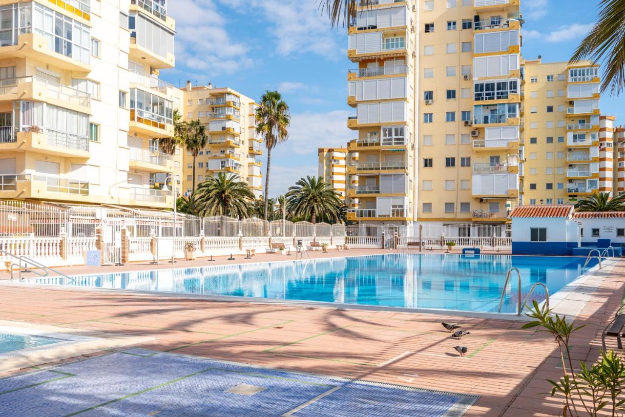 50 Mts Beach With Sea Views Pool ألغاروبو - كوستا المظهر الخارجي الصورة